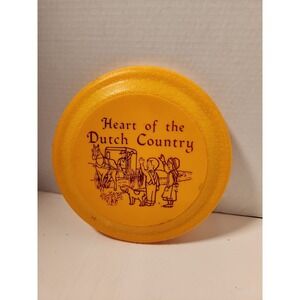 Vintage frisbee heart of the‎ Dutch Country yellow EUC